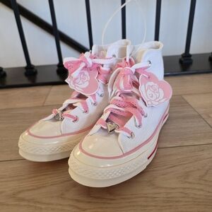 NWT Converse All Star Chuck Taylor 70 Vakentine's White Embossed Rose With Heart